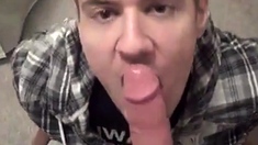 Suck and cum in mouth