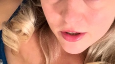 Amateur Blonde Solo Webcam
