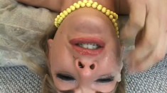 Dirty blonde invites four guys to cover her pretty face with their warm juices
