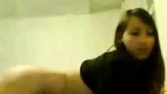 Latina Fingers on Webcam