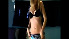 Perfect Teen Blonde Streeptease On Webcam